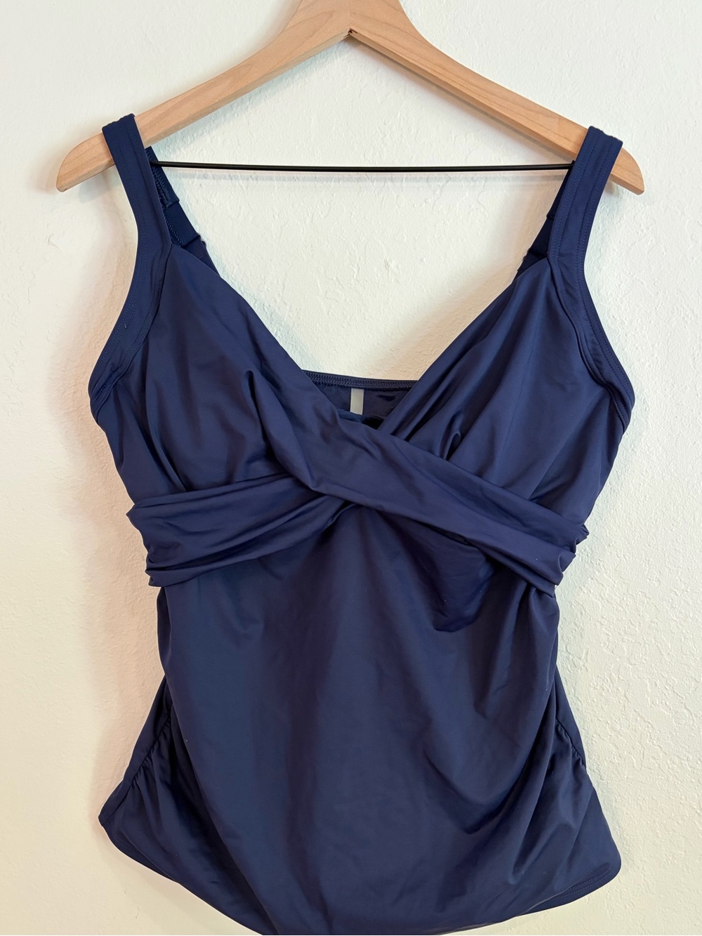 Lands’ End  Swimsuit Tankini Top size 14DD Navy Blue